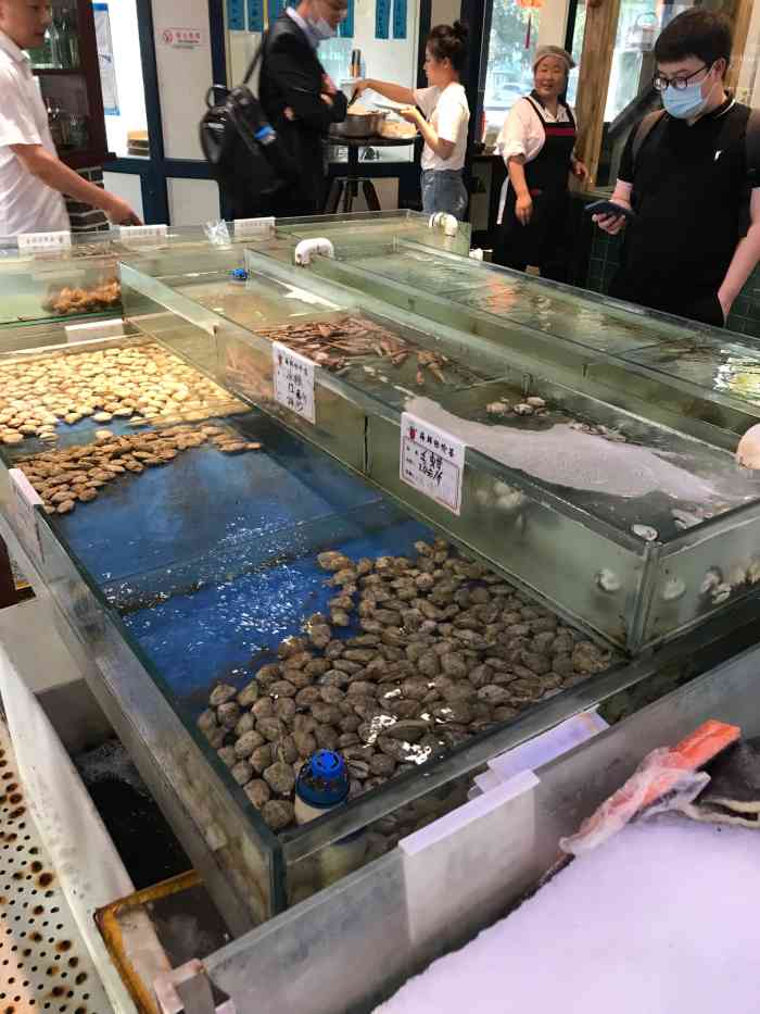东港海鲜大卖场(长白店)-"哈哈哈,光顾吃好吃的啦,就拍了三张皂片!