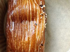 -VERIE BAKEHOUSE