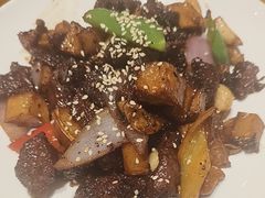 杏鲍鱼菇炒牛肉粒-东就鸭饭店·古早海南菜(友谊南海城店)