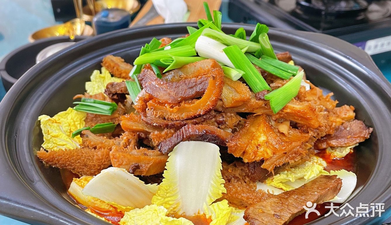 今天降温了！今天吃金坛特色砂锅打边炉！