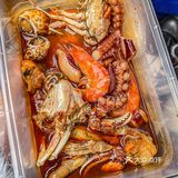 赶紧码住‼️乐山街头美味🦀首家捞汁小海鲜