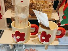 -花花卷卷·鲜食蛋糕(静安久光百货店)