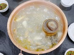 -朴小妹人参鸡汤火锅(长白山万达店)