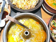 -云海肴·汽锅鸡·云南菜(天山百盛优客店)