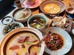 -吃饭皇帝大土家民族菜(正大广场店)