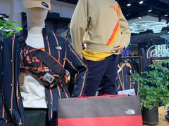 -THE NORTH FACE(三里屯ONEBOX店)