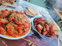 -江湖亮亮蒸虾大排档烤全羊清真(武汉总店)