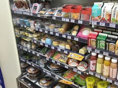 -全家便利店(年家浜路店)