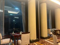 -粤尚腾香居中餐厅(首都机场希尔顿店)