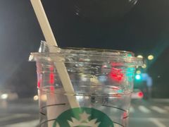 -星巴克臻选(呼和浩特维多利摩尔城店)