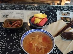 -蜗牛小馆醉乡民谣云南菜(惠新西里店)