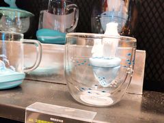 -星巴克(上海虹桥新天地二店)