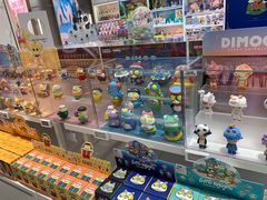 -泡泡玛特POPMART(蓝色港湾店)