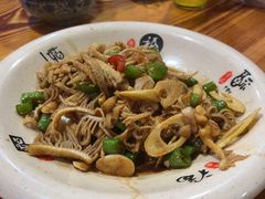 -何永光123鲜牛肉馆(1号店)