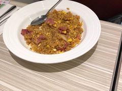 -必胜客(WOW贺州灵峰店)