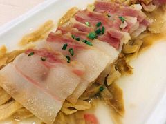 -南京悦客假日酒店