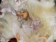-九寨沟特色牦牛肉汤锅
