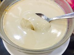 香滑加咖嫩奶-义顺牛奶公司(庇利金街店)