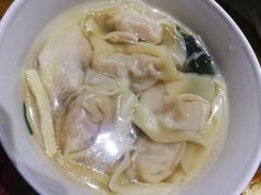 虾肉馄饨-笑来喜馄饨小笼工坊店(湖滨街店)