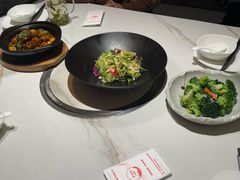 -伊和园清真餐饮