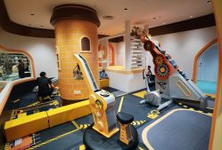 -奈尔宝家庭中心·亲子餐厅(北京东坝万达店)