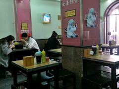-丽虹云南过桥米线(兴工街店)