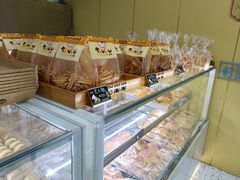 面包甜点陈列柜-甜嘟嘟烘焙坊(舒城路店)