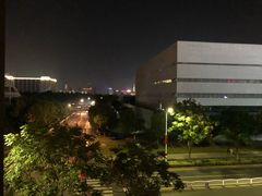 -香榭丽酒店(海宁皮革城店)