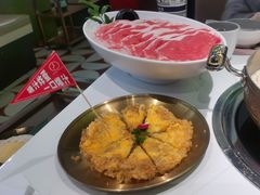 -洪氏嗨捞·广东猪肚鸡·椰子鸡火锅(西咸万象城店)
