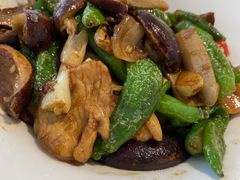 土辣椒炒姬松茸-楚禾宴(光谷大道店)