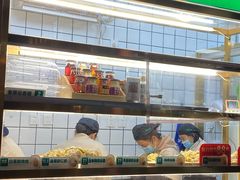 面包甜点陈列柜-袁记云饺(新街口店)