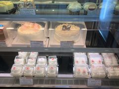 -红宝石·鲜奶小方·海派西点房(浦三店)