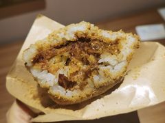 嘎嘎糯米团-正南齐北·老街糯米团(洪崖洞店)