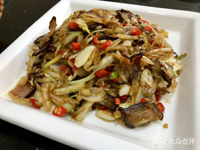 湘容和湘菜(双井店)蕌头炒腊肉图片 第416张