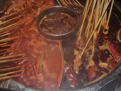 -佰人王串串香火锅(洋珠巷店)