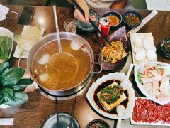 -福牛阁潮汕牛肉火锅