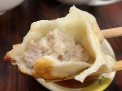 -黄阿姨锅贴大王(万航渡路店)