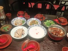 -古都历食南京菜·烤鸭·鸭血粉丝·汤包(南京博物院店)