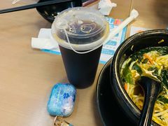 -灵芝妹子海鲜米线(香炉礁山姆店)