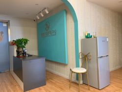 -萱草产后康复催乳中心(江宁万达店)