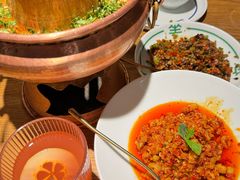-一坐一忘云南菜(嘉里中心店)