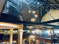 -more than meow吴止猫主题餐厅(承德 中船汇店)