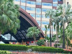 -三亚湾海居雅高铂尔曼度假酒店