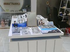 -沫芮眼镜·蔡司·依视路·尼康明月(环创店)