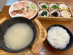-桥香园过桥米线(国贸店)