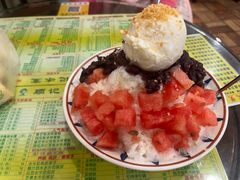 西瓜刨冰伴雪糕-顺记冰室(宝华路店)