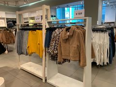 -H&M(鹏欣水游城店)