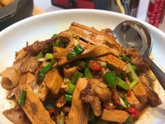 小炒香干-湘满甲·黄焖甲鱼创始者·湘菜·鲁菜(潘家园店)