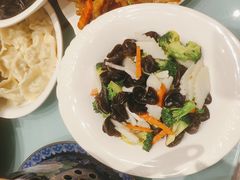 -添福来墨鱼饺子 · 海鲜东北菜(大连星海·黄浦路店)