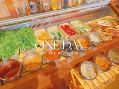 -叽叽扎扎烤肉场(生态城万达店)